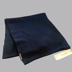 (NWT) Calvin Klein Black Knit Infinity Loop Scarf